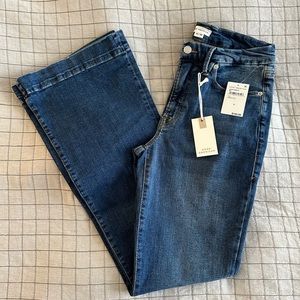 Good American | Good Legs Flare | size 10